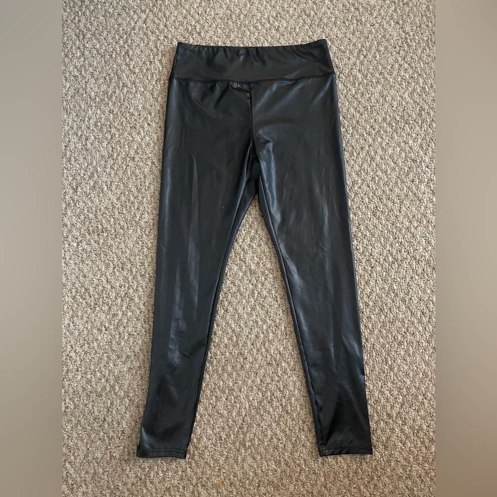 Leather leggings